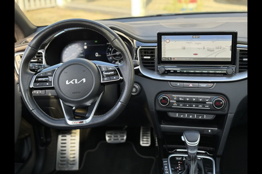 Kia Ceed 1.5 T-GDi GT-Line | Pano, Leder/Alcantara, Navi, Carplay/Android, Camera, Stoel+Stuurverw. | Dealeronderhouden | 1e Eig |