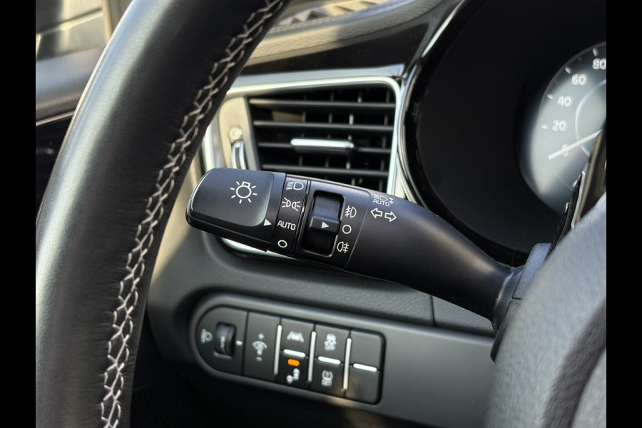 Kia Ceed 1.5 T-GDi GT-Line | Pano, Leder/Alcantara, Navi, Carplay/Android, Camera, Stoel+Stuurverw. | Dealeronderhouden | 1e Eig |