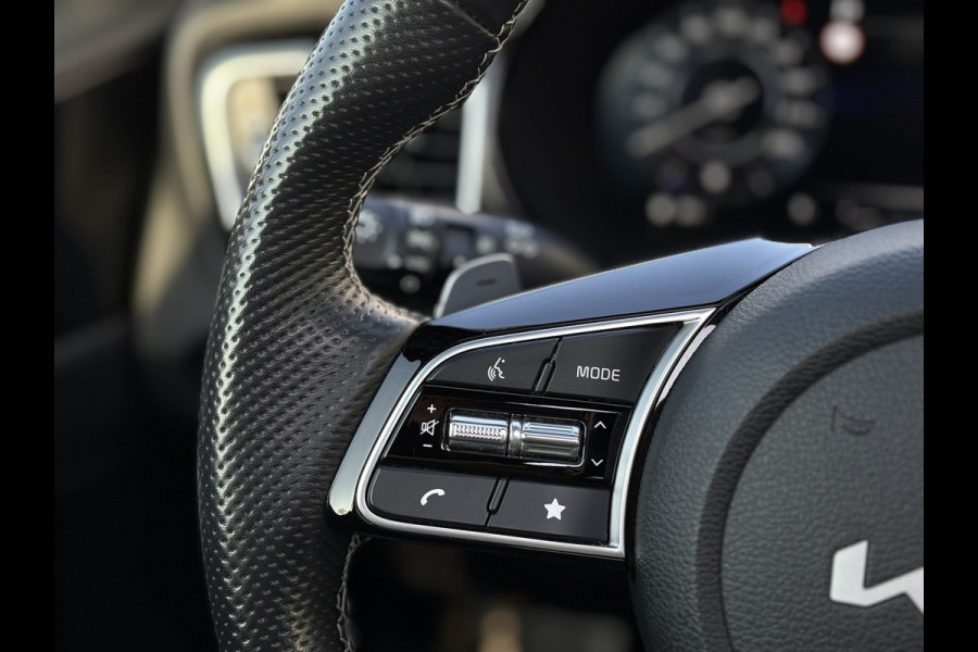 Kia Ceed 1.5 T-GDi GT-Line | Pano, Leder/Alcantara, Navi, Carplay/Android, Camera, Stoel+Stuurverw. | Dealeronderhouden | 1e Eig |