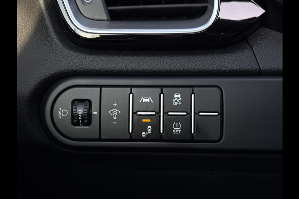 Kia Ceed 1.5 T-GDi GT-Line | Pano, Leder/Alcantara, Navi, Carplay/Android, Camera, Stoel+Stuurverw. | Dealeronderhouden | 1e Eig |