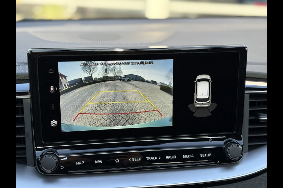 Kia Ceed 1.5 T-GDi GT-Line | Pano, Leder/Alcantara, Navi, Carplay/Android, Camera, Stoel+Stuurverw. | Dealeronderhouden | 1e Eig |