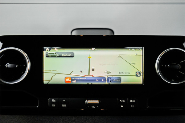 Mercedes-Benz Sprinter 319 1.9 CDI L2H2 RWD Distronic Camera LED Navi Trekhaak 3.5T