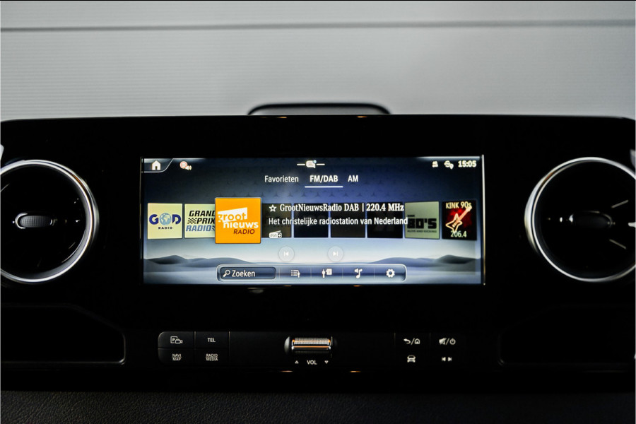 Mercedes-Benz Sprinter 319 1.9 CDI L2H2 RWD Distronic Camera LED Navi Trekhaak 3.5T