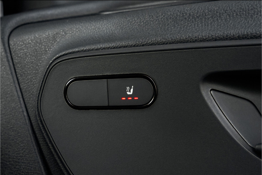 Mercedes-Benz Sprinter 319 1.9 CDI L2H2 RWD Distronic Camera LED Navi Trekhaak 3.5T