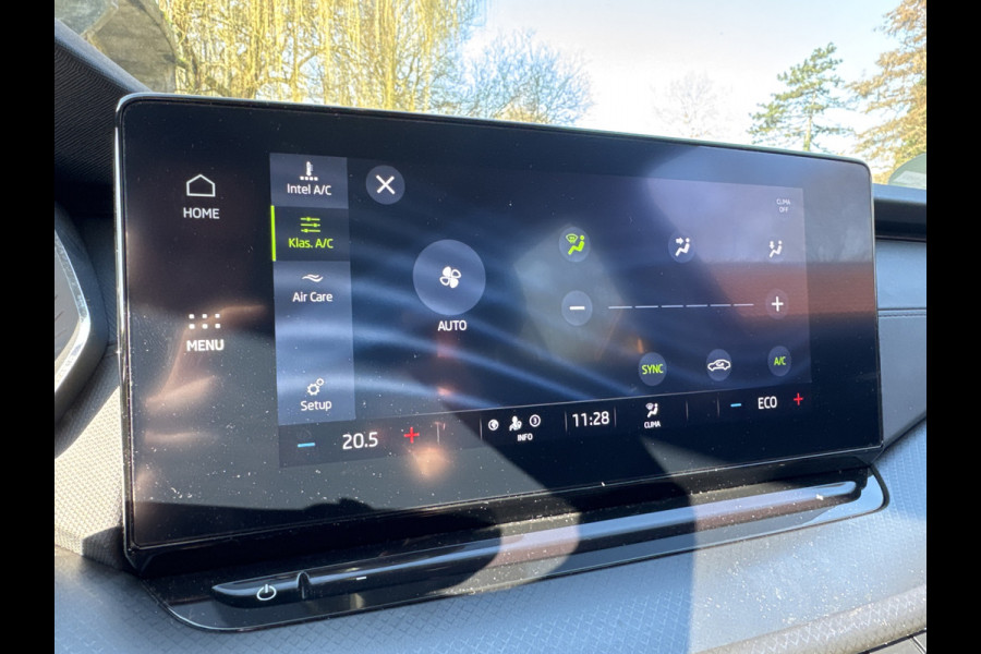 Škoda Octavia Combi TSI iV 204PK PHEV BUSINESS EDITION VIRTUAL/CRUISE/CARPLAY