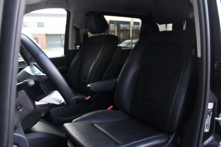 Mercedes-Benz V-Klasse 300d - Avantgarde - DC - 4-matic - 360 Cam - Multibeam - Elektrische schuifdeuren - Digitale spiegel - Volle auto - Rijklaar