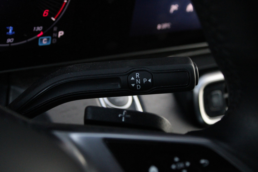 Mercedes-Benz V-Klasse 300d - Avantgarde - DC - 4-matic - 360 Cam - Multibeam - Elektrische schuifdeuren - Digitale spiegel - Volle auto - Rijklaar