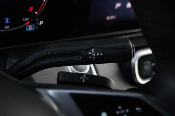 Mercedes-Benz V-Klasse 300d - Avantgarde - DC - 4-matic - 360 Cam - Multibeam - Elektrische schuifdeuren - Digitale spiegel - Volle auto - Rijklaar