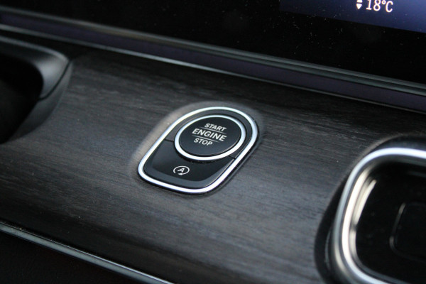 Mercedes-Benz V-Klasse 300d - Avantgarde - DC - 4-matic - 360 Cam - Multibeam - Elektrische schuifdeuren - Digitale spiegel - Volle auto - Rijklaar