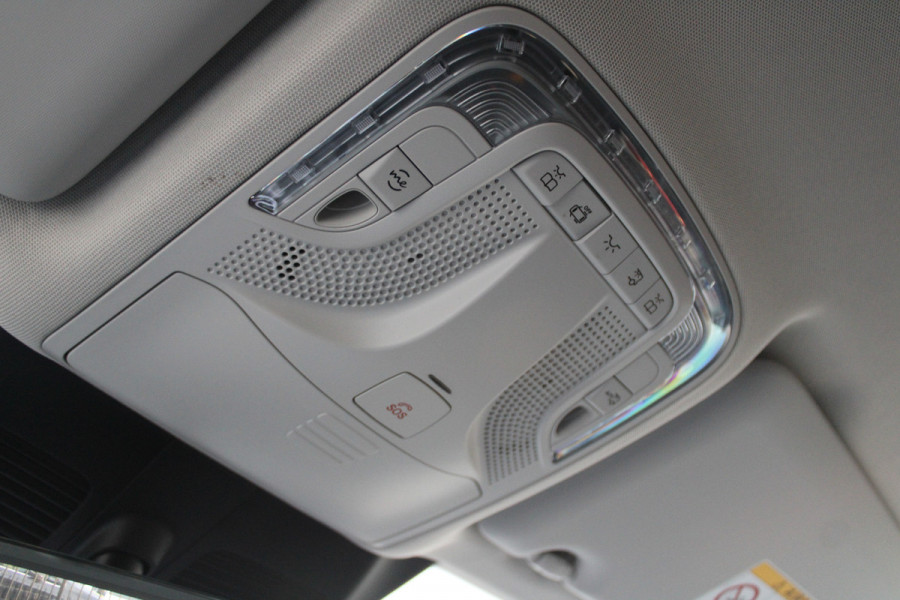 Mercedes-Benz V-Klasse 300d - Avantgarde - DC - 4-matic - 360 Cam - Multibeam - Elektrische schuifdeuren - Digitale spiegel - Volle auto - Rijklaar