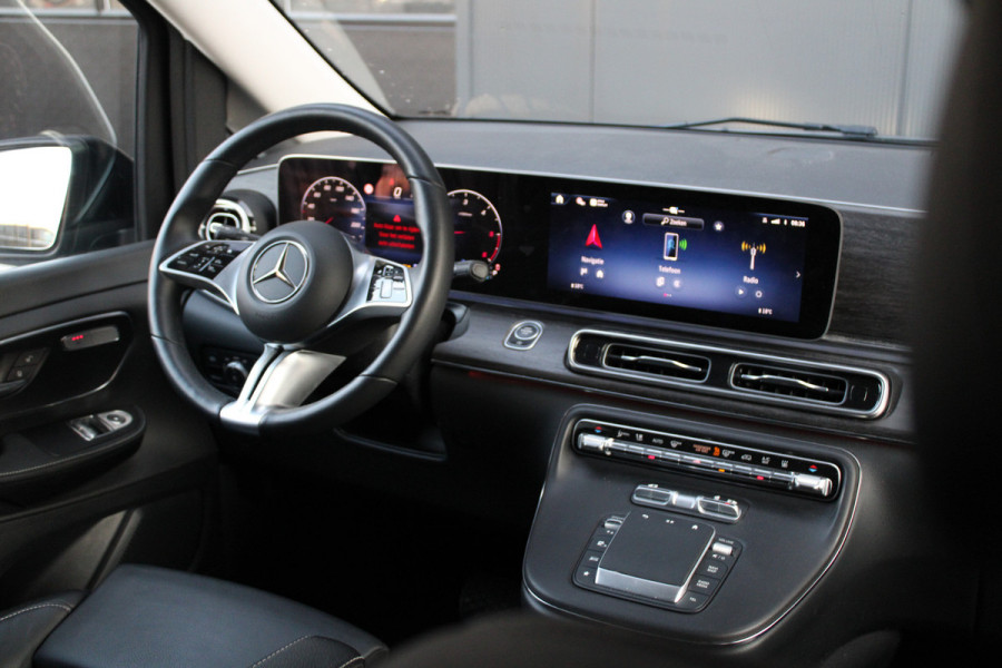 Mercedes-Benz V-Klasse 300d - Avantgarde - DC - 4-matic - 360 Cam - Multibeam - Elektrische schuifdeuren - Digitale spiegel - Volle auto - Rijklaar