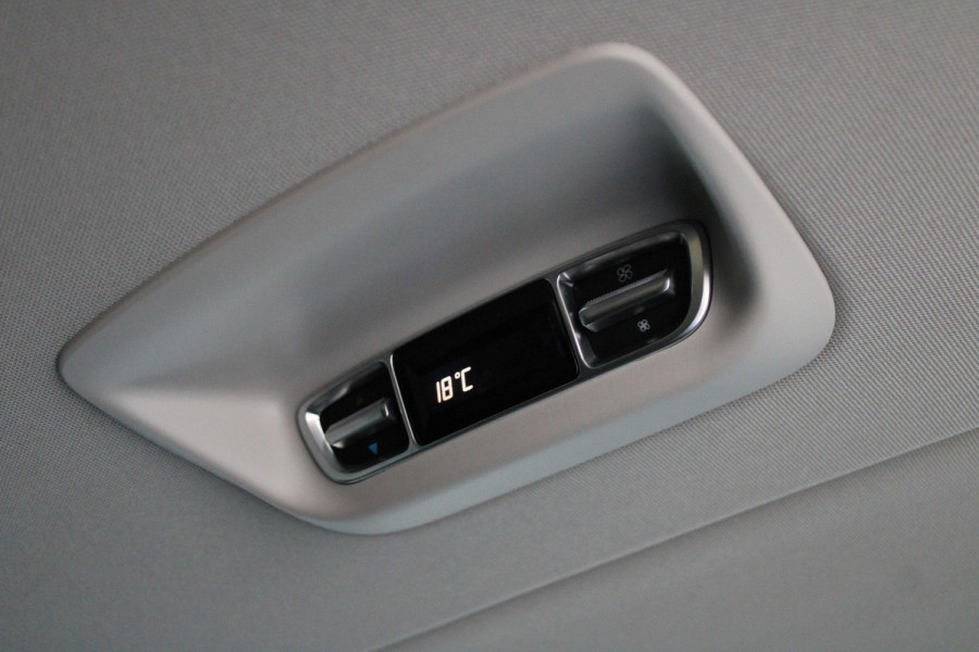 Mercedes-Benz V-Klasse 300d - Avantgarde - DC - 4-matic - 360 Cam - Multibeam - Elektrische schuifdeuren - Digitale spiegel - Volle auto - Rijklaar