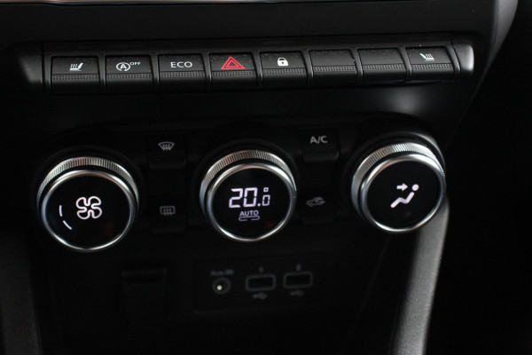 Renault Clio 1.0 TCe 100pk Experience | Navigatie | Climate control | Led | Parkeer sensoren | DAB | Cruise Control