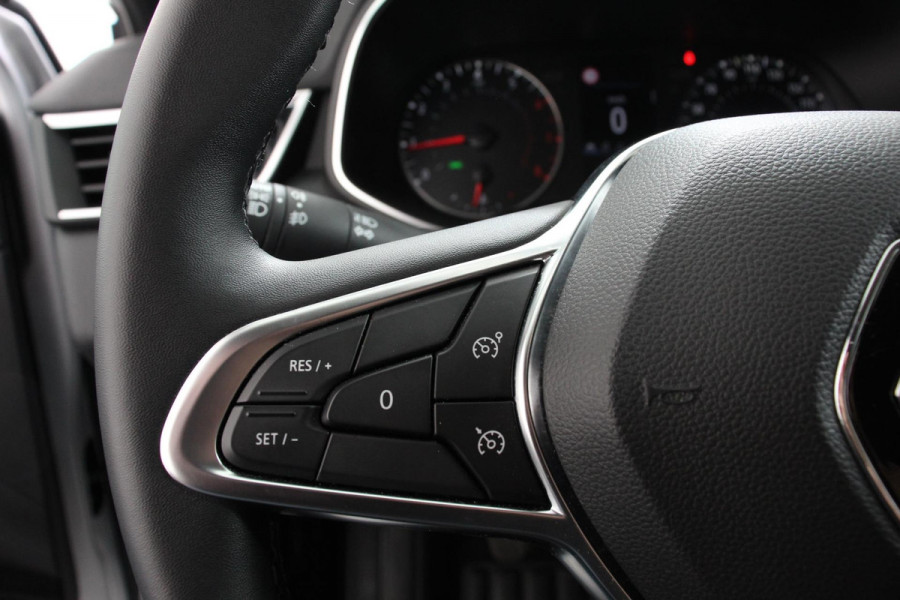 Renault Clio 1.0 TCe 100pk Experience | Navigatie | Climate control | Led | Parkeer sensoren | DAB | Cruise Control