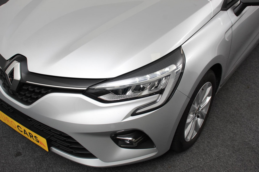 Renault Clio 1.0 TCe 100pk Experience | Navigatie | Climate control | Led | Parkeer sensoren | DAB | Cruise Control