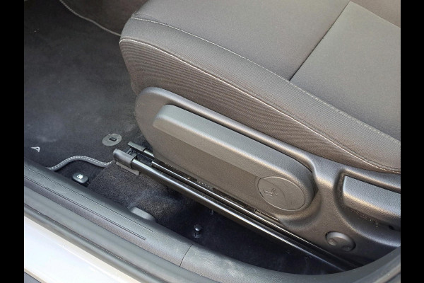 Hyundai Kona 1.6 GDI HEV Comfort Smart