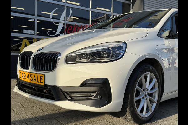 BMW 2 Serie Active Tourer 225xe iPerformance eDrive Edition - AUTOMAAT I Navigatie I Airco I PDC I Sport velgen I Dealer onderh.