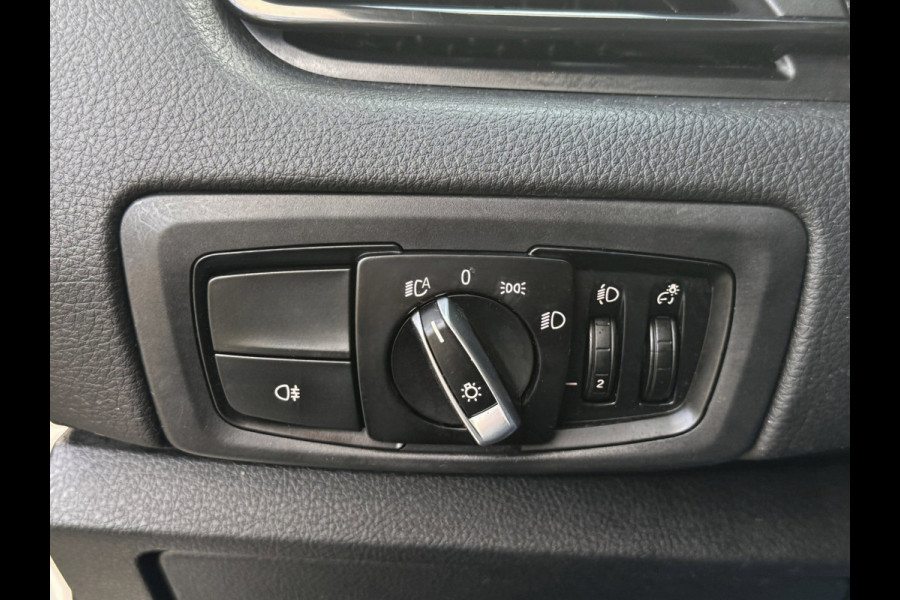 BMW 2 Serie Active Tourer 225xe iPerformance eDrive Edition - AUTOMAAT I Navigatie I Airco I PDC I Sport velgen I Dealer onderh.