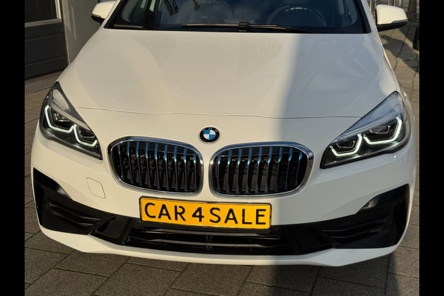BMW 2 Serie Active Tourer 225xe iPerformance eDrive Edition - AUTOMAAT I Navigatie I Airco I PDC I Sport velgen I Dealer onderh.