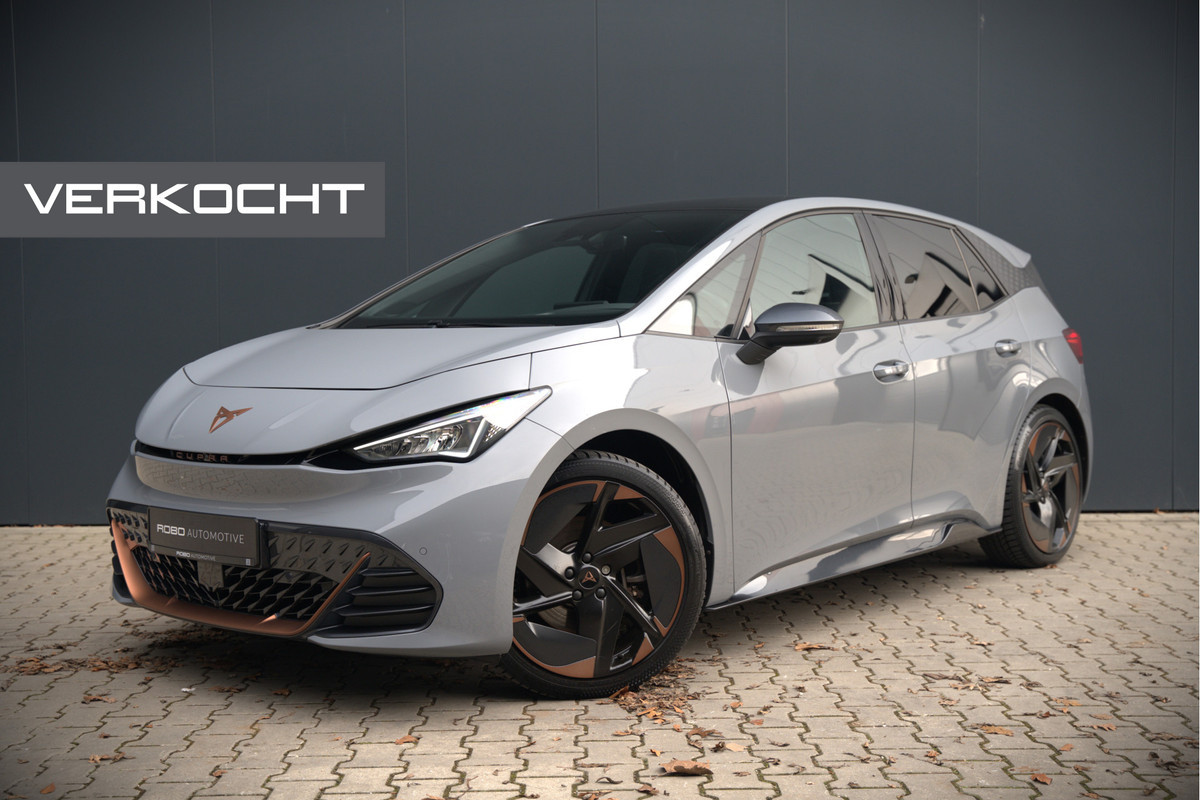 CUPRA Born Copper Edition One 62 kWh | Panoramadak | 360 Camera | Elektrische Stoelen | Massage | Stuurverwarming |  Head-Up Display | Keyless | Adaptive Cruise Control | Stoelverwarming | Apple Carplay | NAP | DAB |