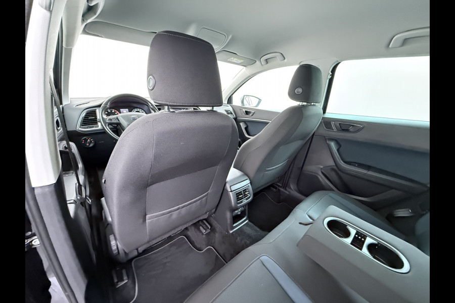 Seat Ateca s1.5T 150PK AUT-7 Navi Ecc Trekhaak LED Apple Carplay/Android Auto Cruise Control Pdc Stoelverwarming tyle Business Intense Elek.Achterklep Lmv 17" Led Regen-/Lichtsensor Full Link DAB+ Bluetooth DSG 1.600KG Trekgewicht