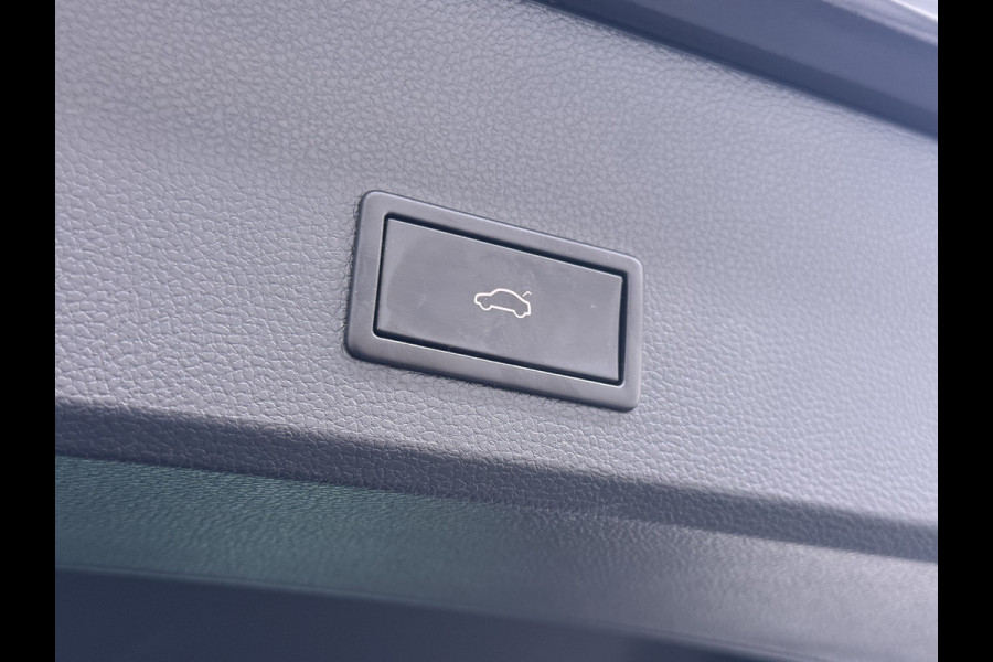 Seat Ateca s1.5T 150PK AUT-7 Navi Ecc Trekhaak LED Apple Carplay/Android Auto Cruise Control Pdc Stoelverwarming tyle Business Intense Elek.Achterklep Lmv 17" Led Regen-/Lichtsensor Full Link DAB+ Bluetooth DSG 1.600KG Trekgewicht