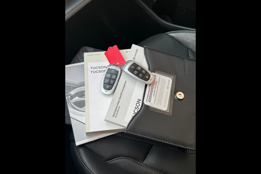 Hyundai Tucson 1.6 T-GDI HEV Premium- Navigatie I Leer I Airco I Sport velgen I LED I PDC I Dealer onderhouden