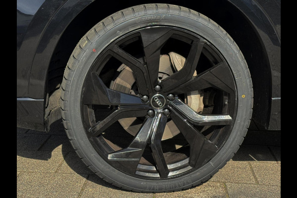 Audi Q8 3.0 -V6 24V 55 TFSi Quattro - Panorama dak I Airco I Leer I 23 inch velgen I PDC I Led i 24.000 KM