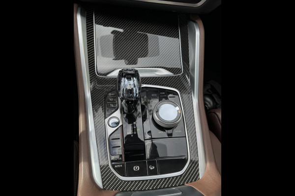 BMW X6 XDrive30d M- Sport - Panorama dak I Navigatie I Leer I Sport pakket I Head Up I Dealer onderhouden