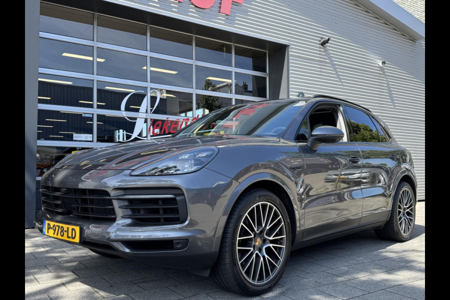 Porsche Cayenne 3.0 E-Hybrid SPORT - Panorama dak I Sport pakket I Leer I Airco I 21"Sport velgen I Black Trim I Nacht camera