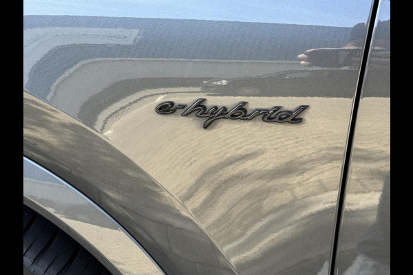 Porsche Cayenne 3.0 E-Hybrid SPORT - Panorama dak I Sport pakket I Leer I Airco I 21"Sport velgen I Black Trim I Nacht camera