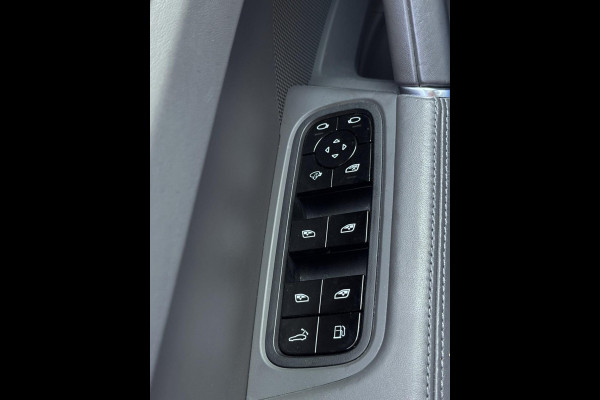 Porsche Cayenne 3.0 E-Hybrid SPORT - Panorama dak I Sport pakket I Leer I Airco I 21"Sport velgen I Black Trim I Nacht camera