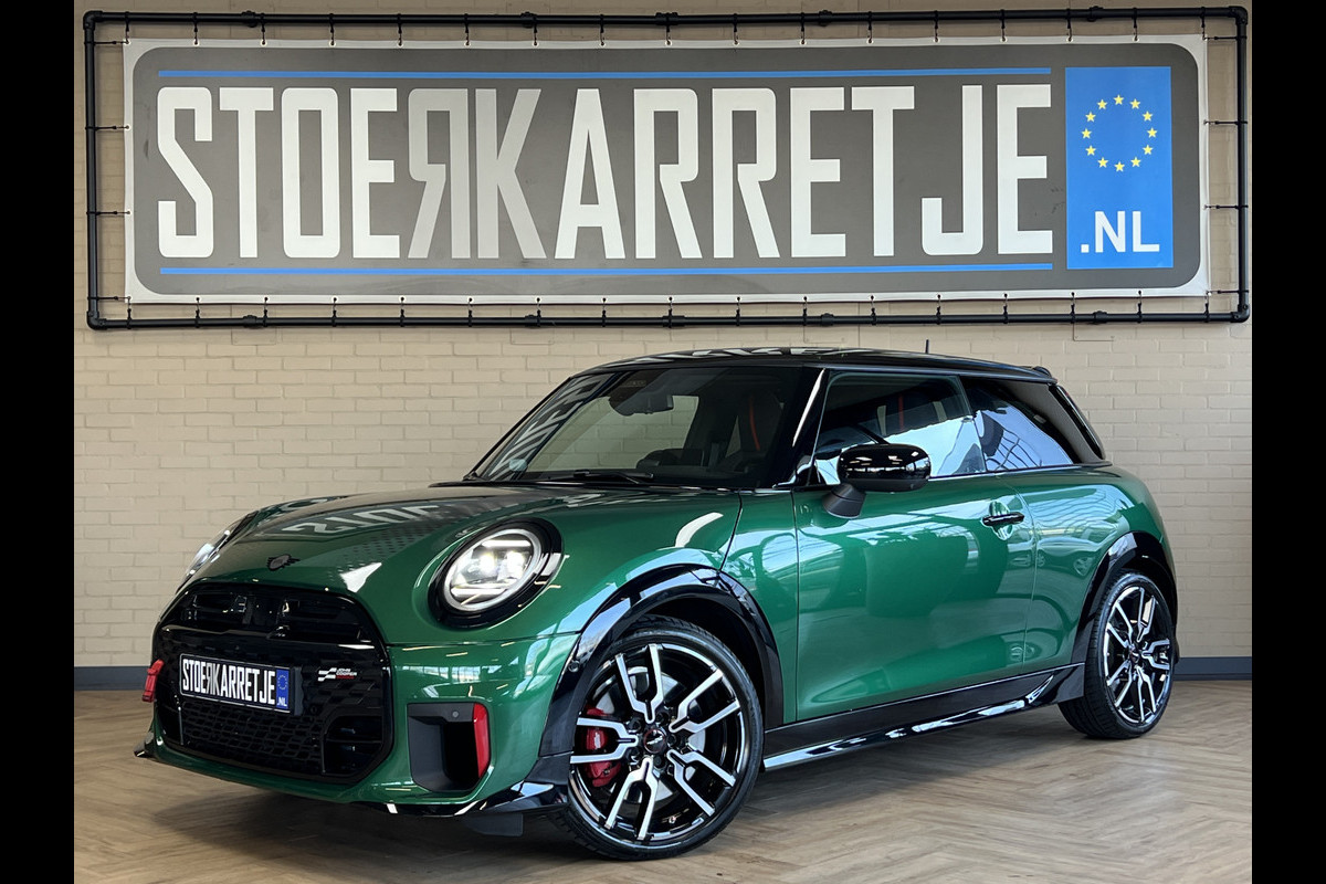 MINI Mini 2.0 JCW 232PK John Cooper Works XL Navi | H&K | HUD | Pano | Led | 360 | Keyless | Carplay | Fabrieksgarantie tot April 2028!