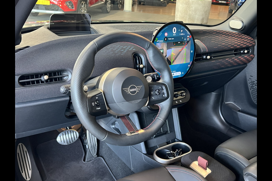 MINI Mini 2.0 JCW 232PK John Cooper Works XL Navi | H&K | HUD | Pano | Led | 360 | Keyless | Carplay | Fabrieksgarantie tot April 2028!