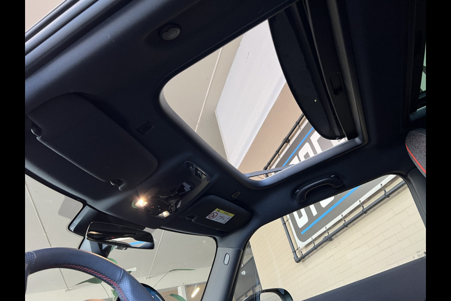 MINI Mini 2.0 JCW 232PK John Cooper Works XL Navi | H&K | HUD | Pano | Led | 360 | Keyless | Carplay | Fabrieksgarantie tot April 2028!