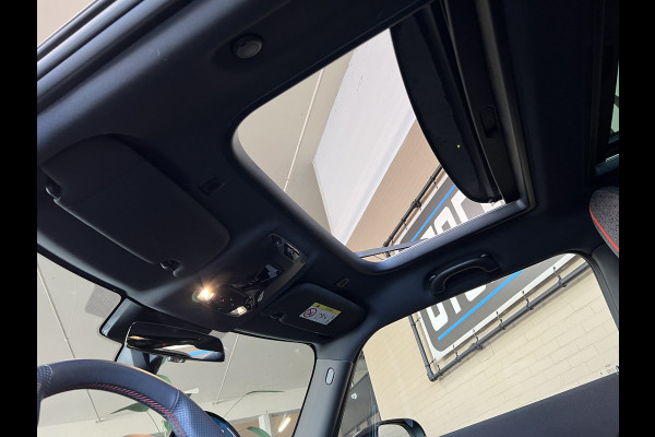 MINI Mini 2.0 JCW 232PK John Cooper Works XL Navi | H&K | HUD | Pano | Led | 360 | Keyless | Carplay | Fabrieksgarantie tot April 2028!