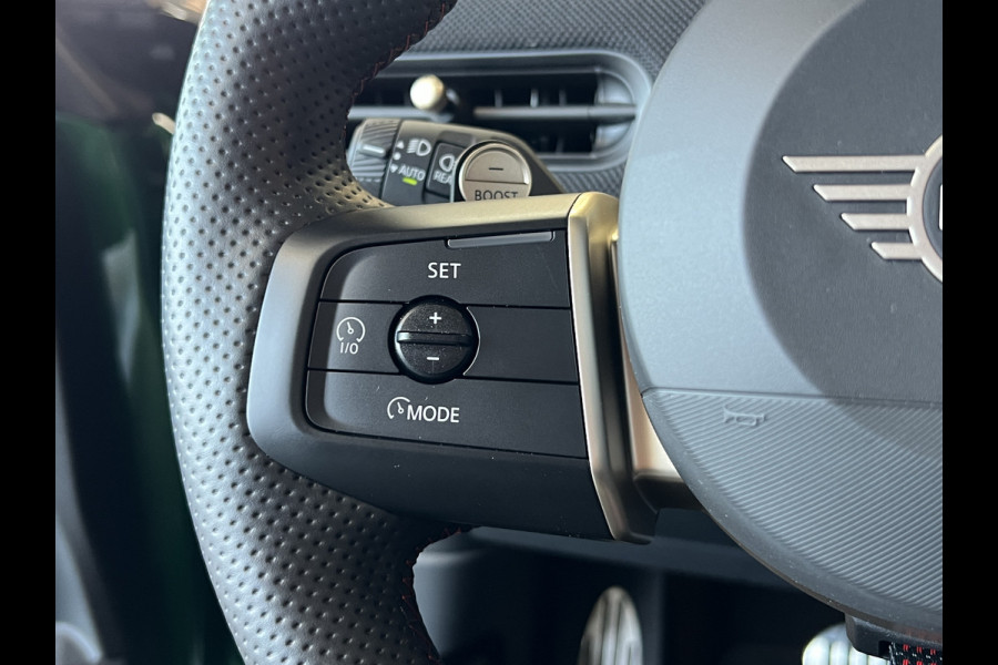 MINI Mini 2.0 JCW 232PK John Cooper Works XL Navi | H&K | HUD | Pano | Led | 360 | Keyless | Carplay | Fabrieksgarantie tot April 2028!