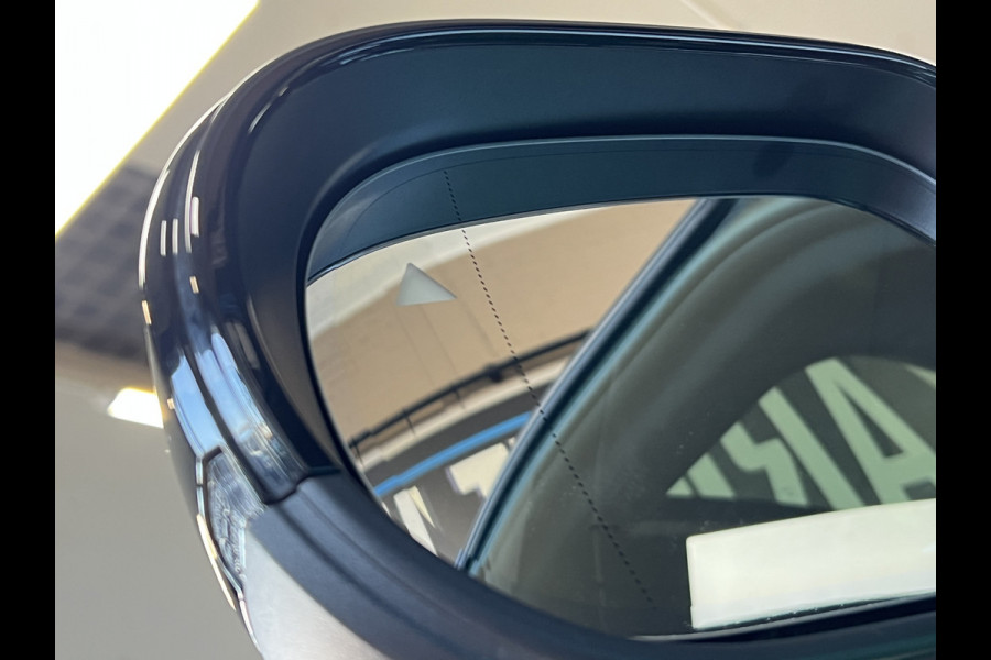 MINI Mini 2.0 JCW 232PK John Cooper Works XL Navi | H&K | HUD | Pano | Led | 360 | Keyless | Carplay | Fabrieksgarantie tot April 2028!