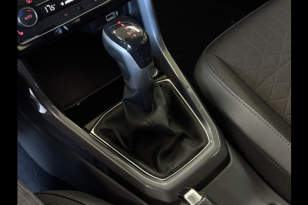 Volkswagen T-Cross 1.0 TSI 115pk DSG Style | Navigatie | Dode hoek | Stoelverwarming | PDC V+A | 100% Volkswagen Onderhouden!