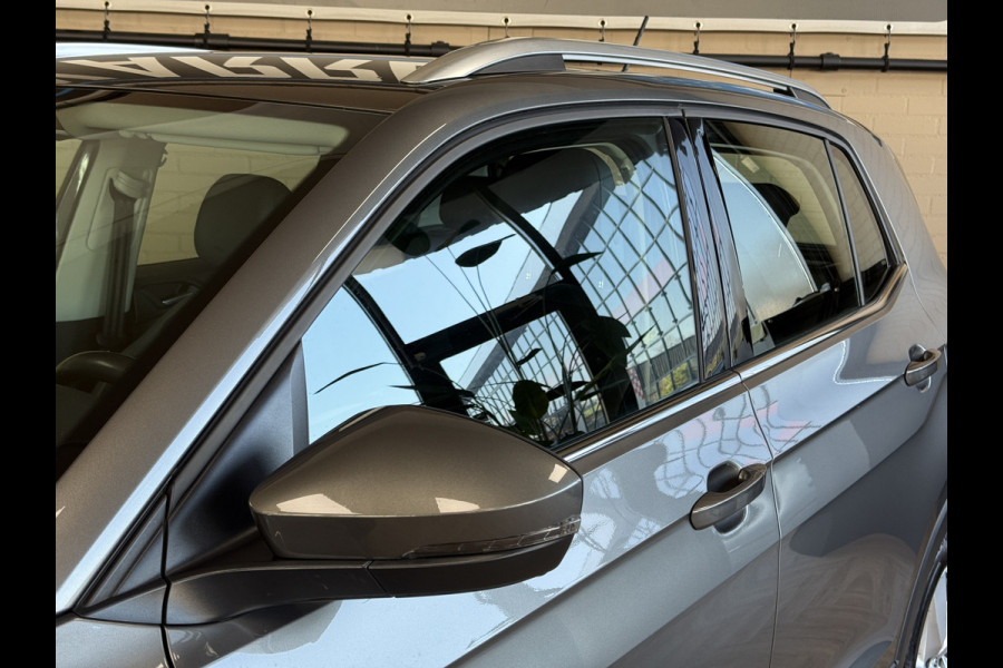 Volkswagen T-Cross 1.0 TSI 115pk DSG Style | Navigatie | Dode hoek | Stoelverwarming | PDC V+A | 100% Volkswagen Onderhouden!