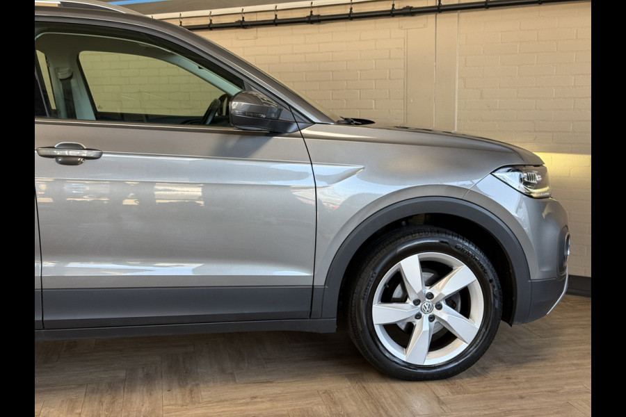 Volkswagen T-Cross 1.0 TSI 115pk DSG Style | Navigatie | Dode hoek | Stoelverwarming | PDC V+A | 100% Volkswagen Onderhouden!