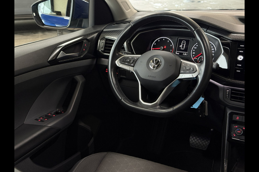 Volkswagen T-Cross 1.0 TSI 115pk DSG Style | Navi | Carplay | 17"| Camera | Led Koplampen | Stoelverwarming | 100% Volkswagen Onderhouden!