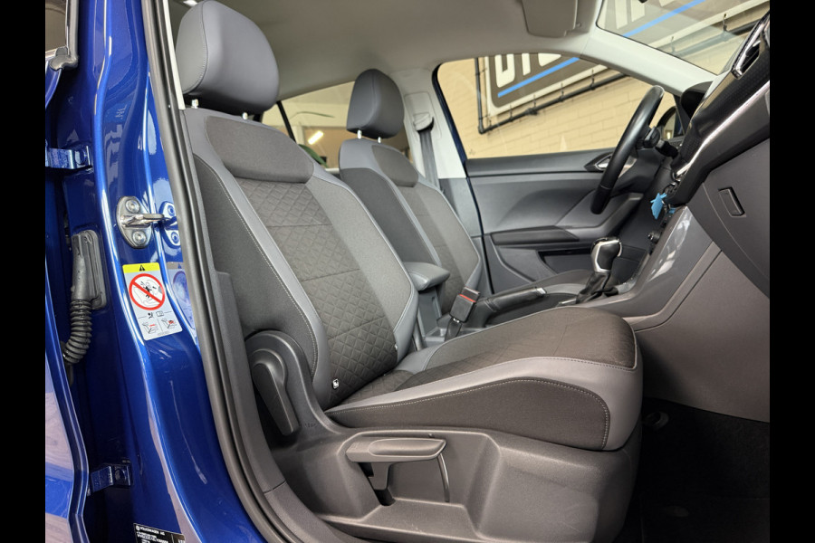 Volkswagen T-Cross 1.0 TSI 115pk DSG Style | Navi | Carplay | 17"| Camera | Led Koplampen | Stoelverwarming | 100% Volkswagen Onderhouden!