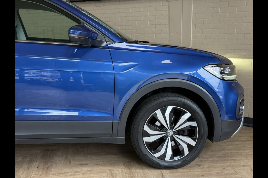 Volkswagen T-Cross 1.0 TSI 115pk DSG Style | Navi | Carplay | 17"| Camera | Led Koplampen | Stoelverwarming | 100% Volkswagen Onderhouden!