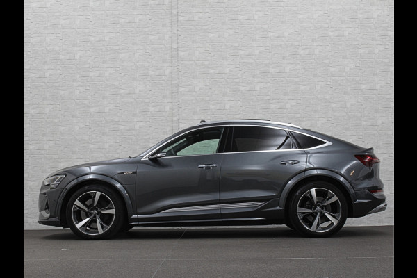 Audi e-tron Sportback S 504pk | RS-Stoelen | Panorama | 360 Camera | Valcona Leder | ACC | B&O Sound | Luchtvering | Soft-Close | Camera Spiegels | Nachtzicht | Keyless-Entry | Head-Up | 4-Zone Clima | Stoelverwarming V+A | Sfeerverlichting | Memory | Carplay |