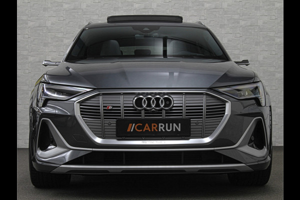 Audi e-tron Sportback S 504pk | RS-Stoelen | Panorama | 360 Camera | Valcona Leder | ACC | B&O Sound | Luchtvering | Soft-Close | Camera Spiegels | Nachtzicht | Keyless-Entry | Head-Up | 4-Zone Clima | Stoelverwarming V+A | Sfeerverlichting | Memory | Carplay |