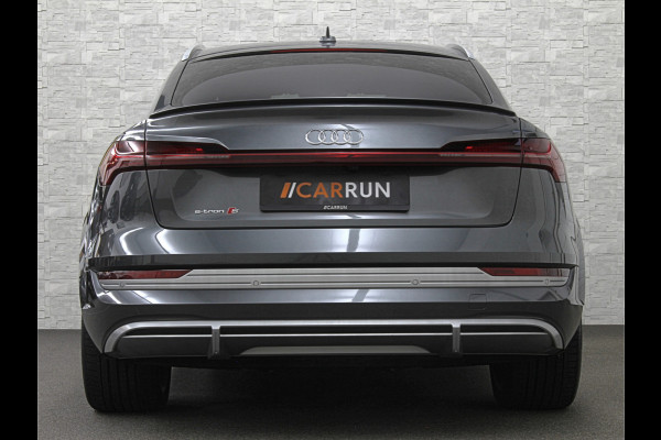 Audi e-tron Sportback S 504pk | RS-Stoelen | Panorama | 360 Camera | Valcona Leder | ACC | B&O Sound | Luchtvering | Soft-Close | Camera Spiegels | Nachtzicht | Keyless-Entry | Head-Up | 4-Zone Clima | Stoelverwarming V+A | Sfeerverlichting | Memory | Carplay |