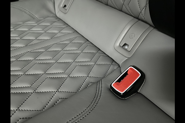 Audi e-tron Sportback S 504pk | RS-Stoelen | Panorama | 360 Camera | Valcona Leder | ACC | B&O Sound | Luchtvering | Soft-Close | Camera Spiegels | Nachtzicht | Keyless-Entry | Head-Up | 4-Zone Clima | Stoelverwarming V+A | Sfeerverlichting | Memory | Carplay |