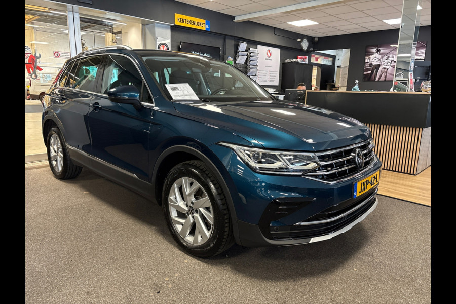 Volkswagen Tiguan 1.4 TSI eHybrid,Business+,navi,camera,apple carplay,stoelverw.IQ light