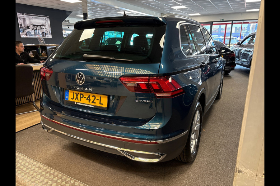 Volkswagen Tiguan 1.4 TSI eHybrid,Business+,navi,camera,apple carplay,stoelverw.IQ light